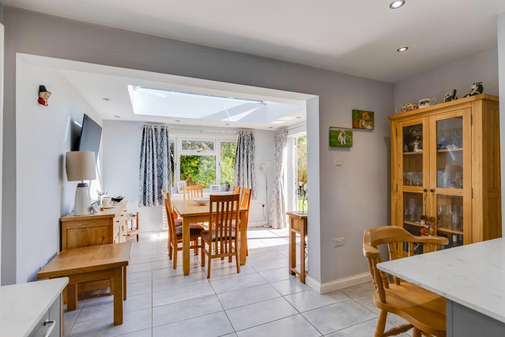 7 Walston Close, Wenvoe, CF5 6AS